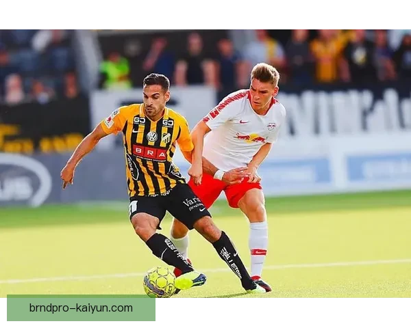 雷吉纳中路渗透表现稳健,近期状态持续提升 雷吉纳中路渗透表现稳健,近期状态持续提升