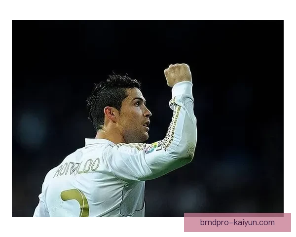 边锋突破能力分析：多维数据揭示足球边锋的竞争力增强趋势