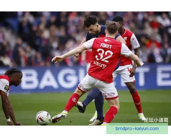南安普顿在英超赛事中争夺欧战资格，表现稳健引发关注